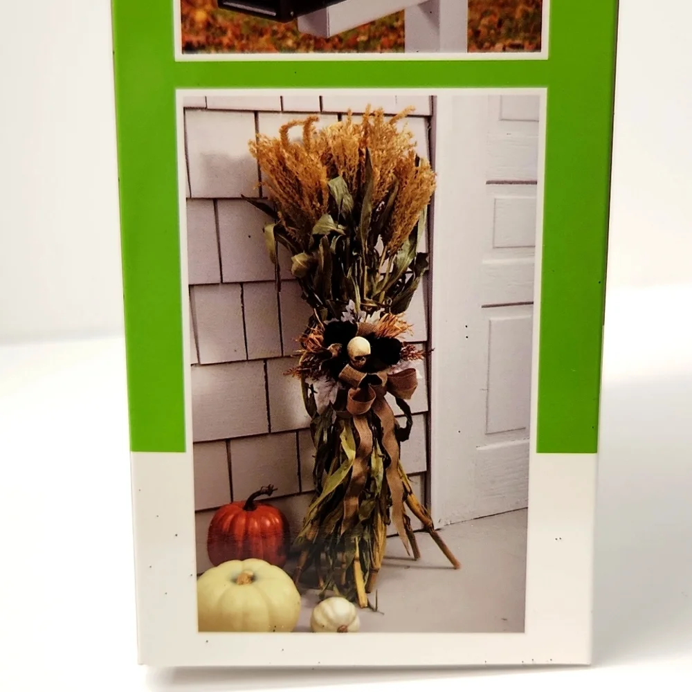 FloraCraft Skull Leaves Bale Wrap Wreath Decorations